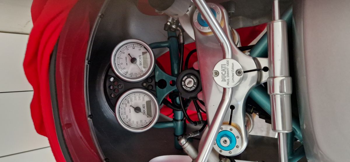 ducati paul smart  1000LE