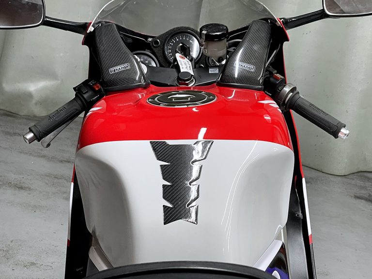 Honda rvf400 nc 35
