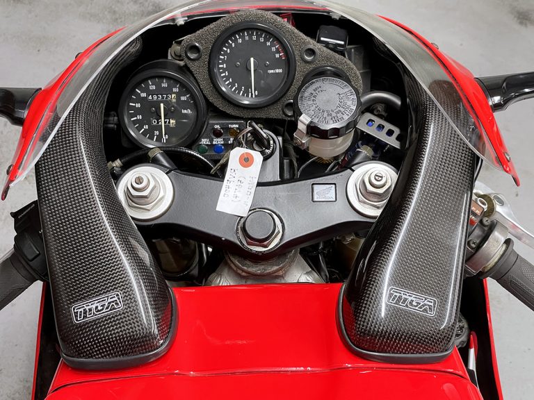 Honda rvf400 nc 35
