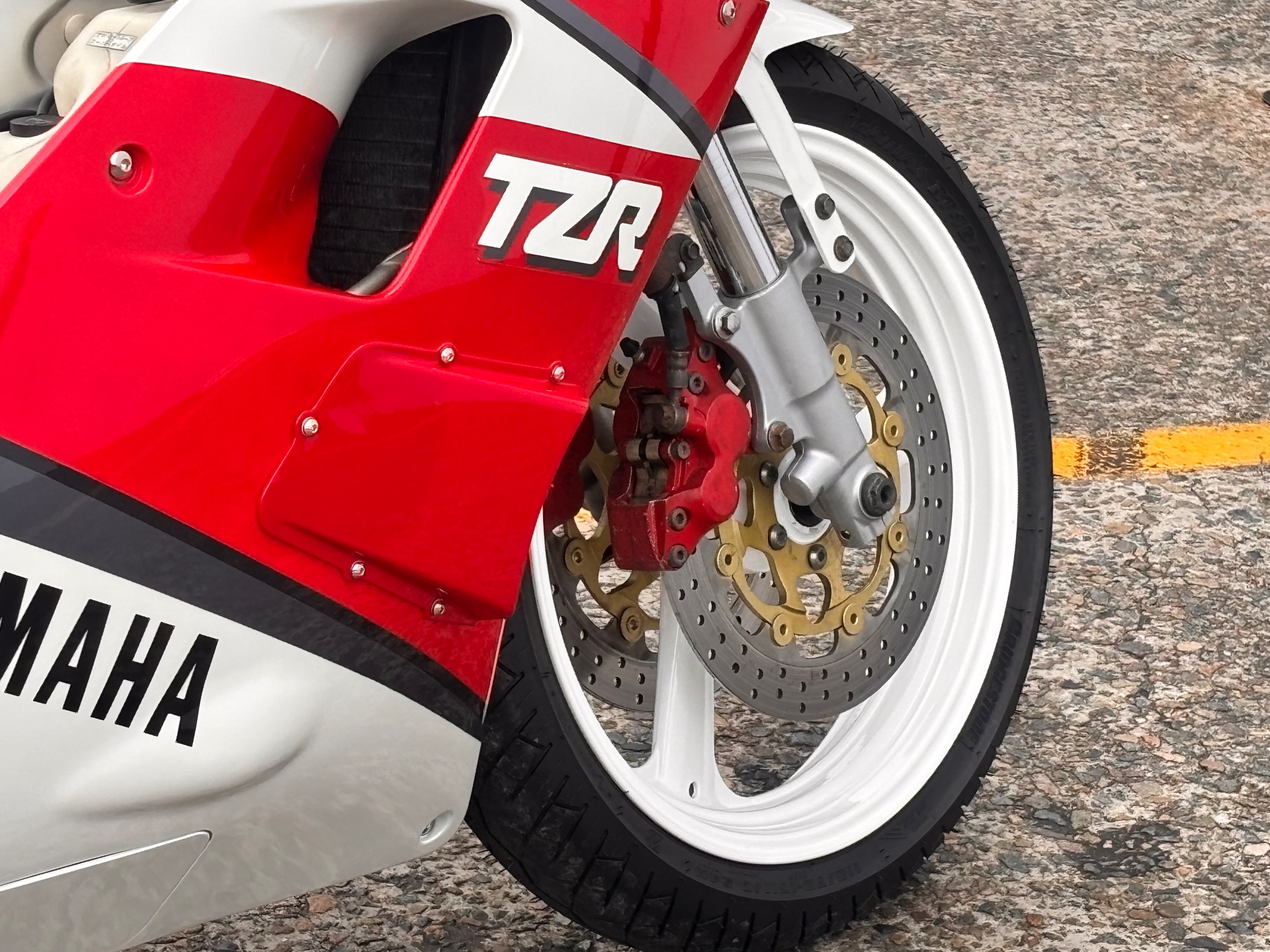 Yamaha TZR 250 3ma